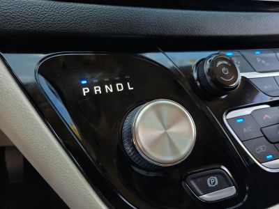 2023 Chrysler Pacifica — photo 25 view