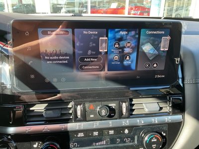 2026 Nissan Pathfinder — photo 11 view