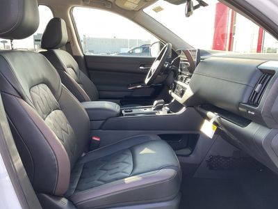 2026 Nissan Pathfinder — photo 15 view