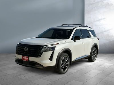 2026 Nissan Pathfinder — front three-quarter view