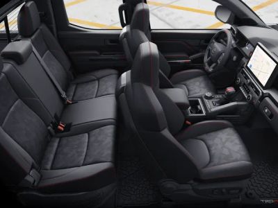 2026 Toyota Tacoma i-FORCE MAX - Photo 22