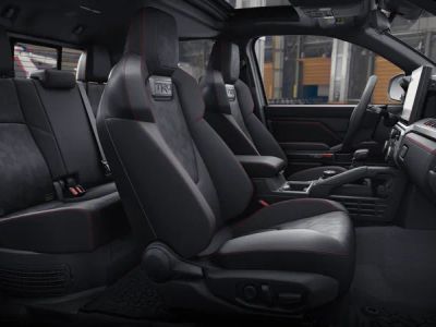2026 Toyota Tacoma i-FORCE MAX - Photo 20