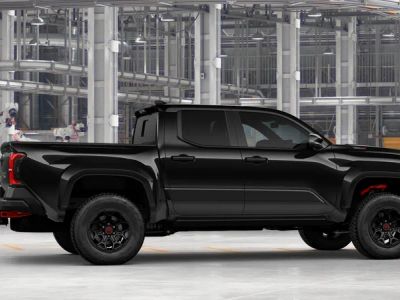 2026 Toyota Tacoma i-FORCE MAX - Photo 12