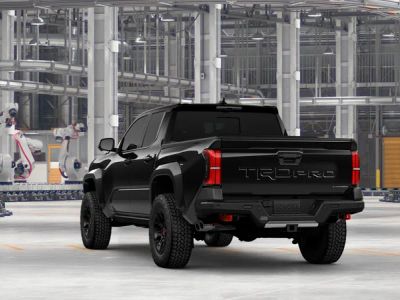 2026 Toyota Tacoma i-FORCE MAX - Photo 7