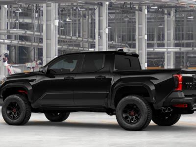 2026 Toyota Tacoma i-FORCE MAX - Photo 5