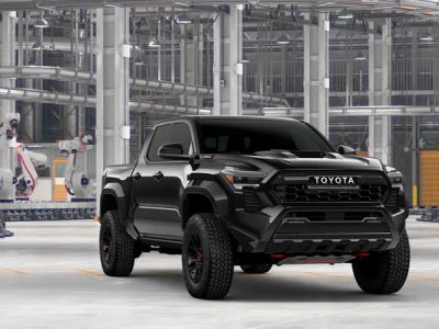 2026 Toyota Tacoma i-FORCE MAX - Photo 16