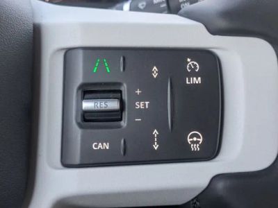 2026 Land Rover Defender 130 — photo 24 view