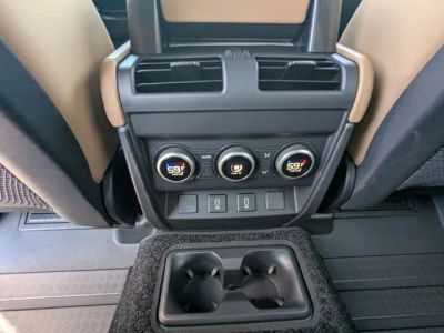 2026 Land Rover Defender 130 — photo 13 view