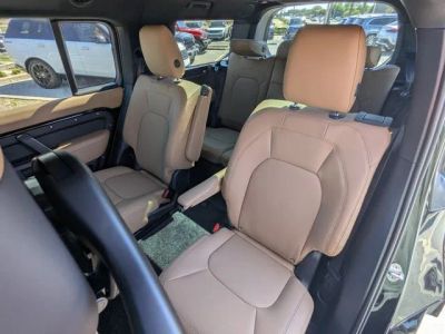 2026 Land Rover Defender 130 — photo 12 view