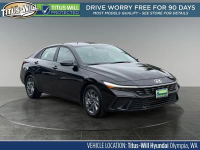 2024 Hyundai Elantra SEL in Abyss Black — front three-quarter view