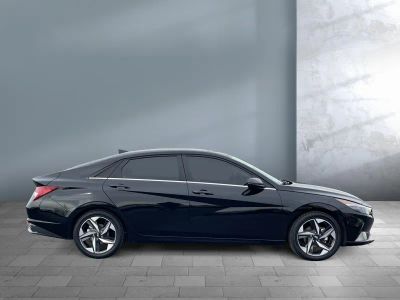 2023 Hyundai Elantra Hybrid - Photo 7