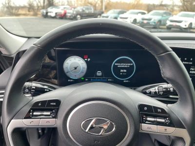 2023 Hyundai Elantra Hybrid - Photo 10