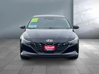 2023 Hyundai Elantra Hybrid - Photo 2