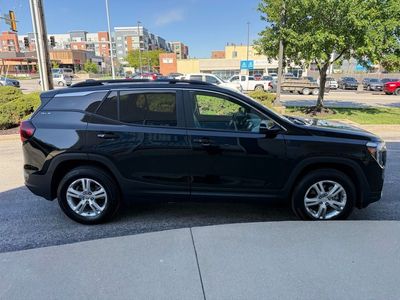 2022 GMC Terrain - Photo 4