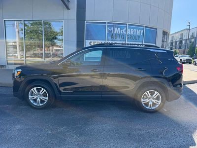 2022 GMC Terrain - Photo 2