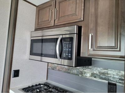 2019 Keystone RV Alpine - Photo 24