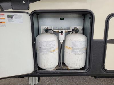 2019 Keystone RV Alpine - Photo 7