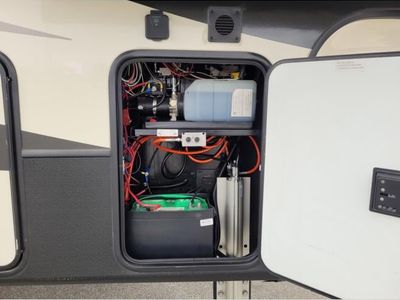2019 Keystone RV Alpine - Photo 16