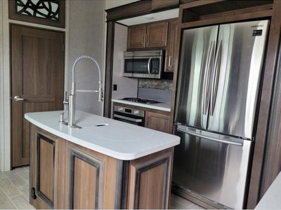 2019 Keystone RV Alpine - Photo 19