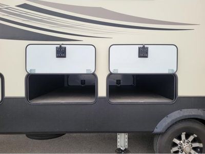 2019 Keystone RV Alpine - Photo 14