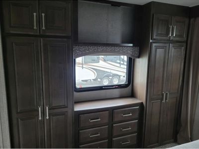 2019 Keystone RV Alpine - Photo 32