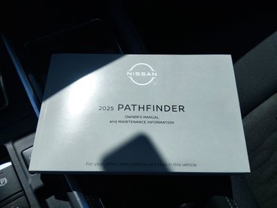 2025 Nissan Pathfinder — photo 21 view