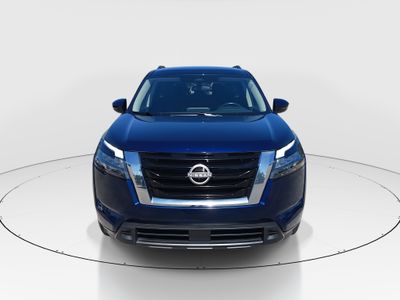 2025 Nissan Pathfinder — side profile view
