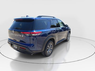 2025 Nissan Pathfinder — photo 7 view