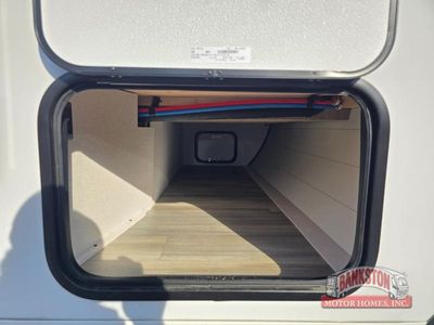 2026 Prowler 3301RLT - Photo 3