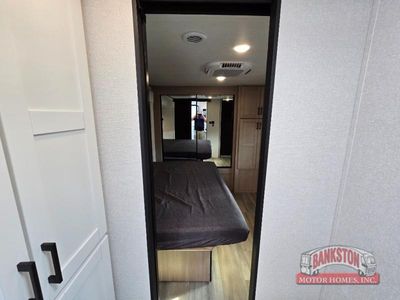 2026 Prowler 3301RLT - Photo 27