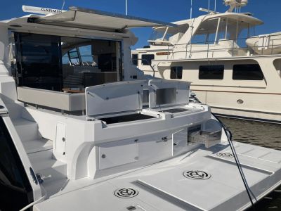 2025 Cruisers Yachts 46 Cantius - Photo 11