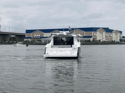 2025 Cruisers Yachts 46 Cantius - Photo 6