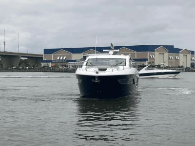 2025 Cruisers Yachts 46 Cantius - Photo 3