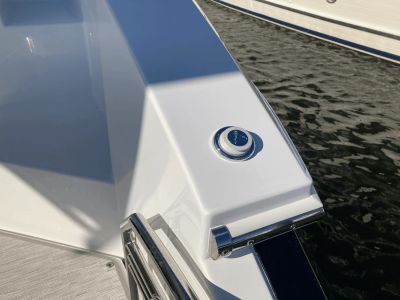 2025 Cruisers Yachts 46 Cantius - Photo 13