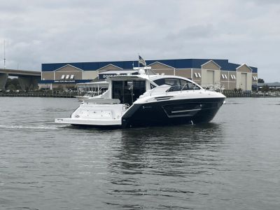 2025 Cruisers Yachts 46 Cantius - Photo 4