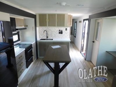 2026 Forest River RV Wildwood Heritage Glen - Photo 14