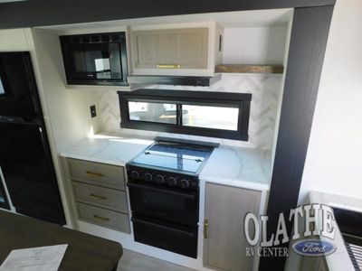 2026 Forest River RV Wildwood Heritage Glen - Photo 18