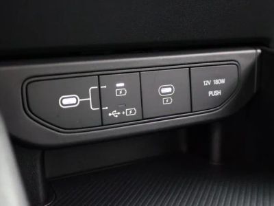 2025 Kia K4 — photo 19 view