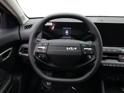 2025 Kia K4 — photo 25 view