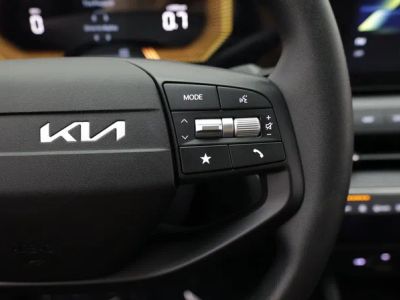 2025 Kia K4 — photo 22 view