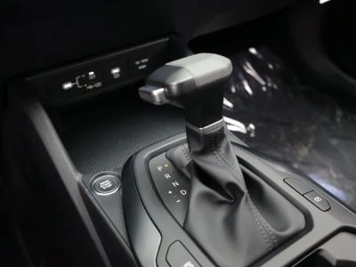 2025 Kia K4 — photo 14 view