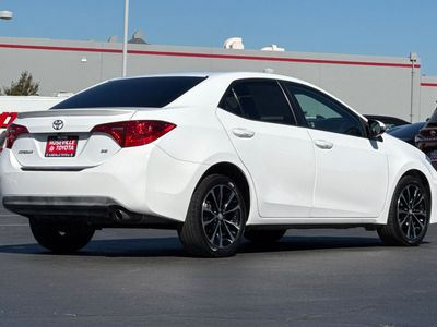 2018 Toyota Corolla - Photo 2