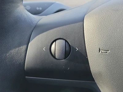 2021 Tesla Model Y — photo 23 view