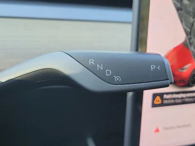 2021 Tesla Model Y — photo 28 view
