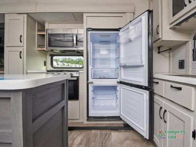 2026 Coachmen RV Chaparral - Photo 16