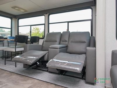 2026 Coachmen RV Chaparral - Photo 26