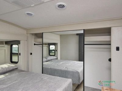 2026 Coachmen RV Chaparral - Photo 33