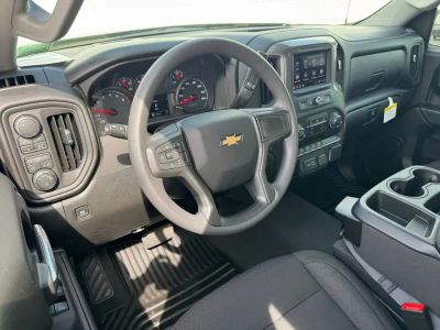 2026 Chevrolet Silverado 1500 - Photo 3