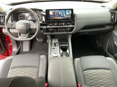 2026 Nissan Pathfinder — photo 12 view