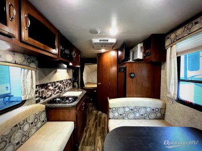 2017 Jayco Eagle HT — rear three-quarter view